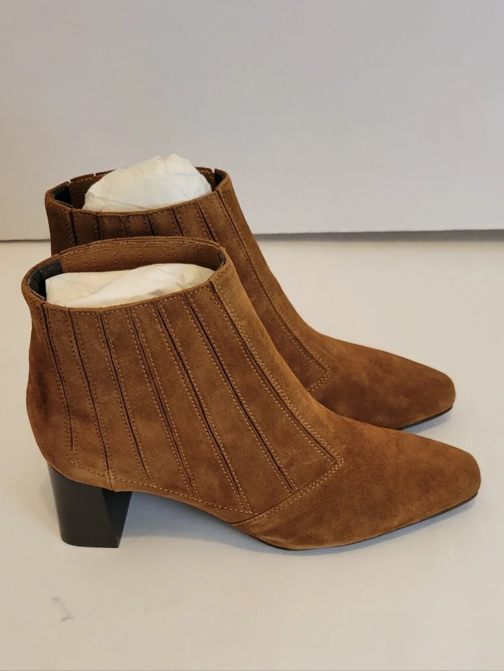 NIB Italeau Jane Waterproof Brown Suede Leather Ankle Booties EU 36 US 5.5-6 Han